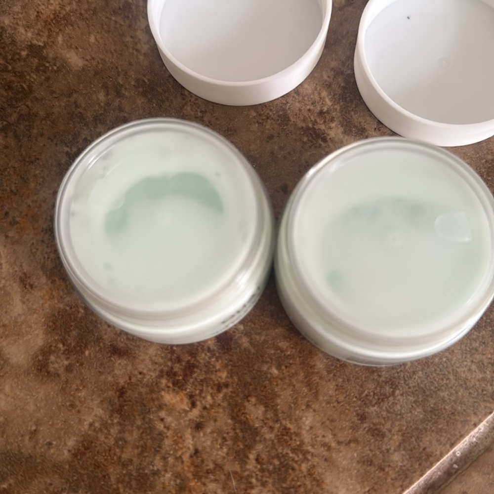 Ouai body cream - Picture 2 of 2